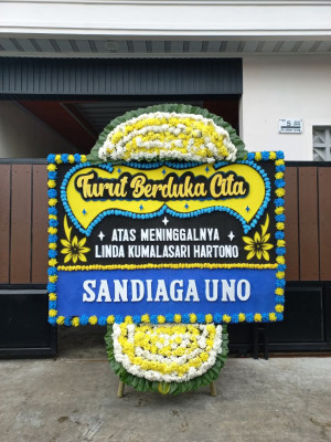 Papan Bunga Duka di Karangbungur